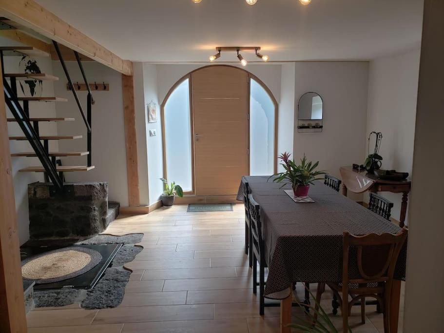 L'Atelier De Jean Villa Velzic Exteriör bild